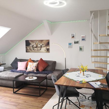 Auszeit2 Erfurt - Stilvolle Dachwohnung Mit Parkplatz - Zentrumsnah Екстериор снимка